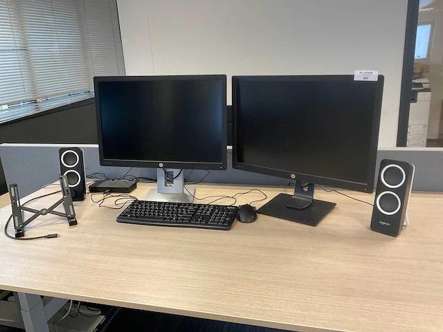 Hp elite e242 monitor (2x) - afbeelding 1 van  7