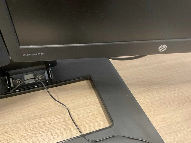 Hp elite e242 monitor (2x) - afbeelding 2 van  5