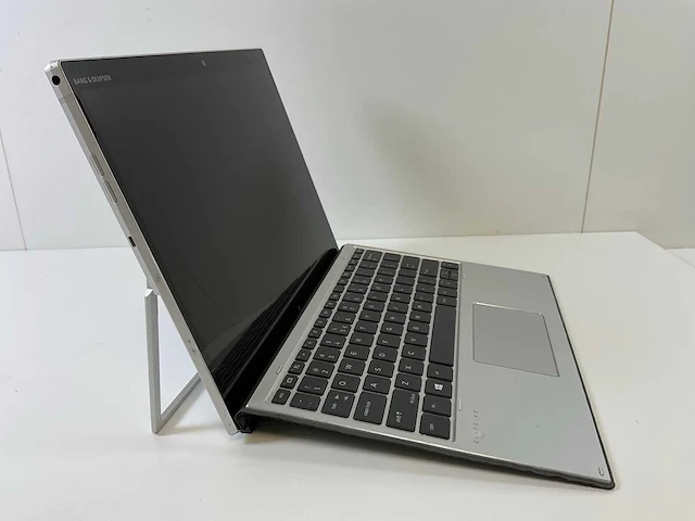 Hp elite x2 g8 12.9”, core(tm) i5 11th gen, 8 gb ram, 256 gb nvme tablet - afbeelding 2 van  7
