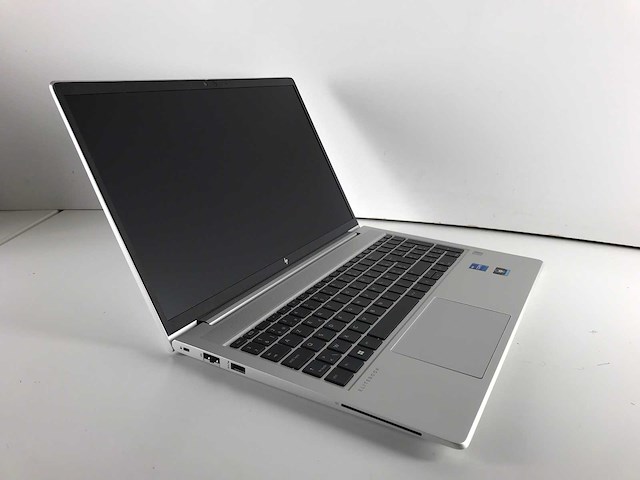 Hp elitebook 650 g10 15.6”, core(tm) i7 13th gen, 16 gb ram, 512 gb nvme, intel iris xe graphics laptop - afbeelding 2 van  5
