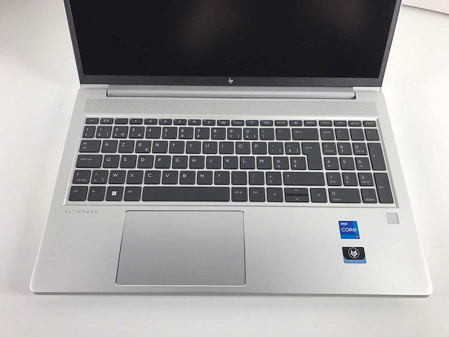 Hp elitebook 650 g10 15.6”, core(tm) i7 13th gen, 16 gb ram, 512 gb nvme, intel iris xe graphics laptop - afbeelding 3 van  5
