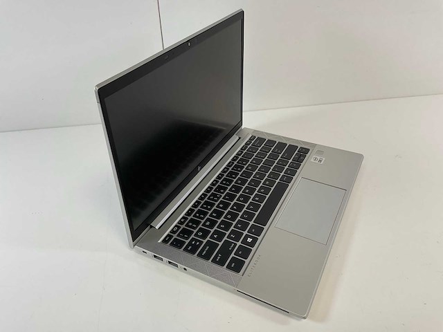 Hp elitebook 830 g7 13,3”, core(tm) i7 10th gen, 16 gb ram, 512 gb nvme laptop - afbeelding 2 van  7