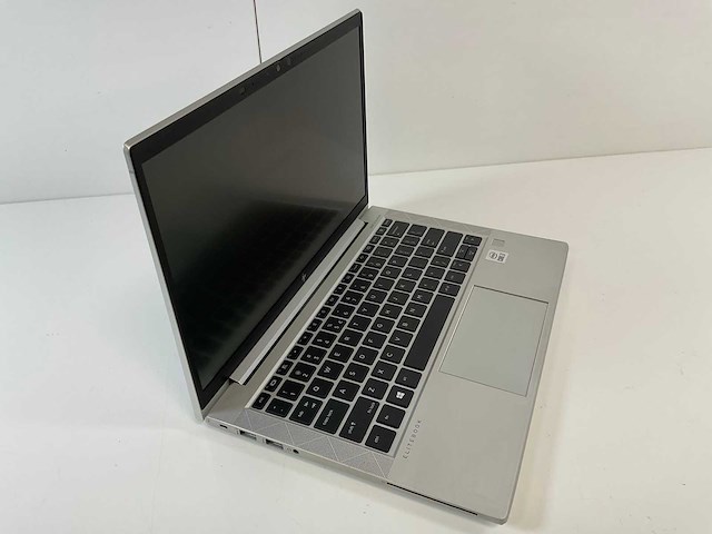 Hp elitebook 830 g7 13,3”, core(tm) i7 10th gen, 16 gb ram, 512 gb nvme laptop - afbeelding 2 van  7