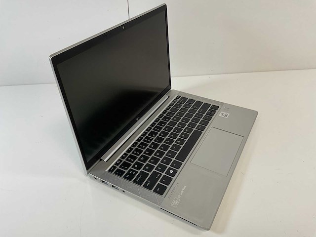 Hp elitebook 830 g7 13.3”, core(tm) i7 10th gen, 16 gb ram, 512 gb nvme laptop - afbeelding 2 van  7