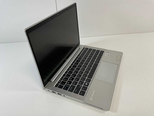Hp elitebook 830 g7 13.3”, core(tm) i7 10th gen, 16 gb ram, 512 gb nvme laptop - afbeelding 2 van  7