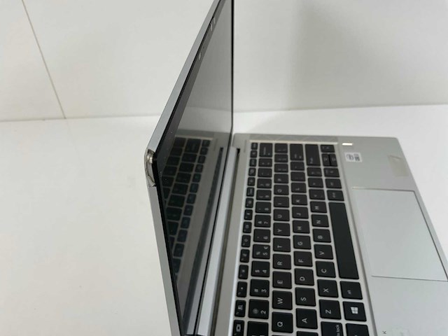 Hp elitebook 830 g7 13.3”, core(tm) i7 10th gen, 16 gb ram, 512 gb nvme laptop - afbeelding 4 van  4