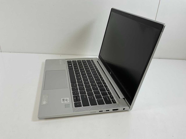 Hp elitebook 830 g7 13.3”, core(tm) i7 10th gen, 16 gb ram, 512 gb nvme laptop - afbeelding 3 van  7