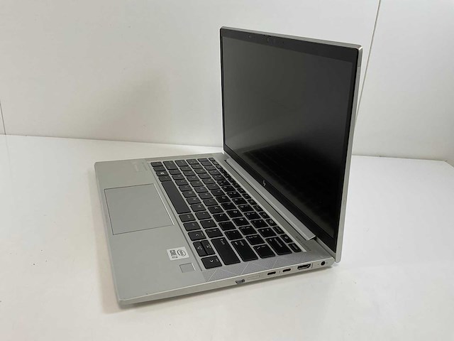Hp elitebook 830 g7 13.3”, core(tm) i7 10th gen, 16 gb ram, 512 gb nvme laptop - afbeelding 2 van  6
