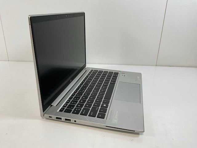 Hp elitebook 830 g7 13.3”, core(tm) i7 10th gen, 16 gb ram, 512 gb nvme laptop - afbeelding 1 van  5