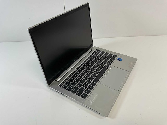 Hp elitebook 830 g8 13,3”, core(tm) i7 11th gen, 16 gb ram, 512 gb nvme laptop - afbeelding 2 van  7