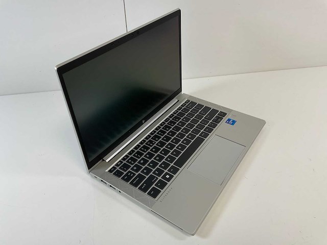 Hp elitebook 830 g8 13.3”, core(tm) i7 11th gen, 16 gb ram, 512 gb nvme laptop - afbeelding 2 van  7