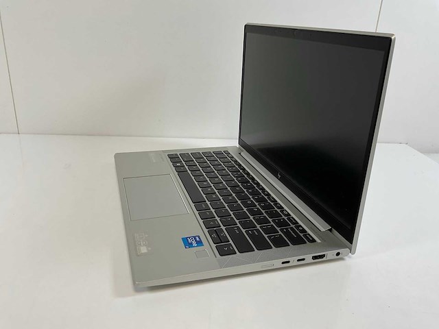 Hp elitebook 830 g8 13.3”, core(tm) i7 11th gen, 16 gb ram, 512 gb nvme laptop - afbeelding 1 van  3