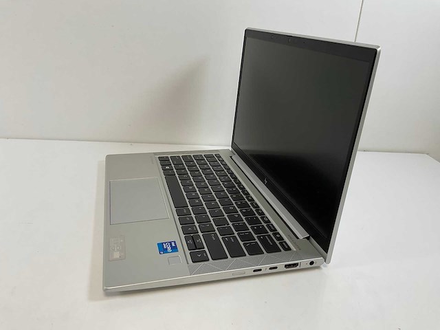 Hp elitebook 830 g8 13.3”, core(tm) i7 11th gen, 16 gb ram, 512 gb nvme laptop - afbeelding 2 van  4