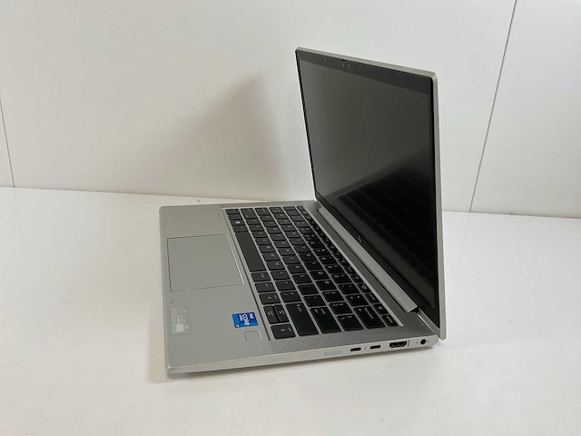 Hp elitebook 830 g8 13.3”, core(tm) i7 11th gen, 16 gb ram, 512 gb nvme laptop - afbeelding 2 van  4