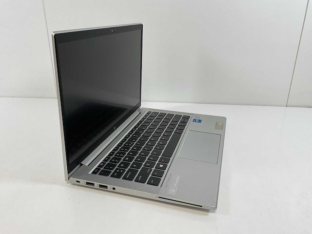 Hp elitebook 830 g8 13.3”, core(tm) i7 11th gen, 16 gb ram, 512 gb nvme laptop - afbeelding 2 van  7