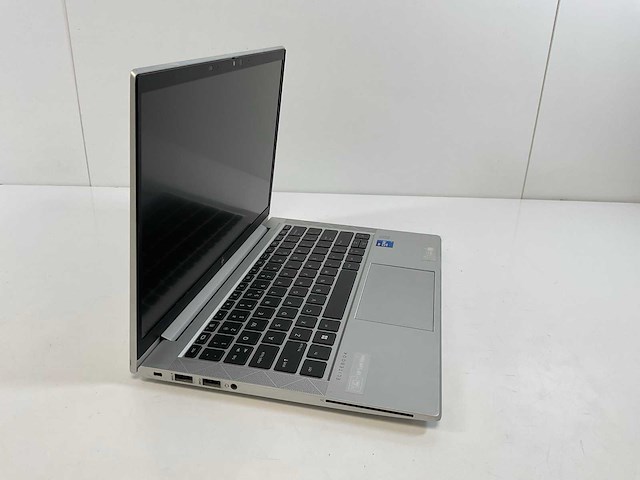 Hp elitebook 830 g8 13.3”, core(tm) i7 11th gen, 16 gb ram, 512 gb nvme laptop - afbeelding 1 van  4