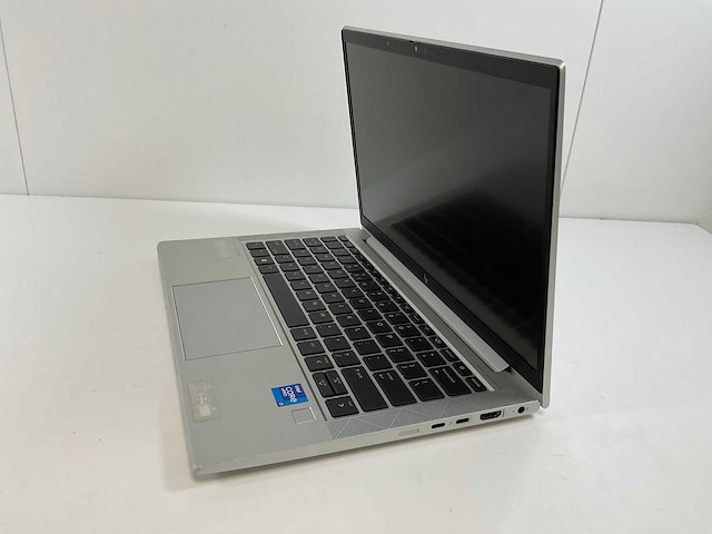Hp elitebook 830 g8 13.3”, core(tm) i7 11th gen, 16 gb ram, 512 gb nvme laptop - afbeelding 2 van  4
