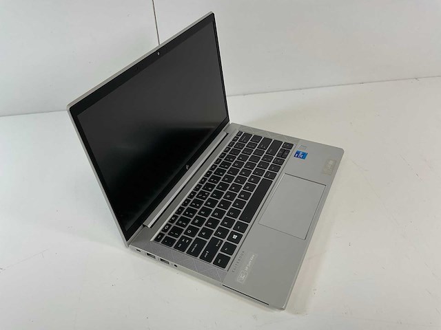 Hp elitebook 830 g8 13.3”, core(tm) i7 11th gen, 16 gb ram, 512 gb nvme laptop - afbeelding 2 van  5