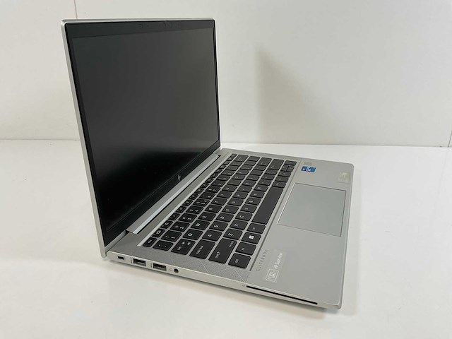 Hp elitebook 830 g8 13.3”, core(tm) i7 11th gen, 16 gb ram, 512 gb nvme laptop - afbeelding 2 van  7