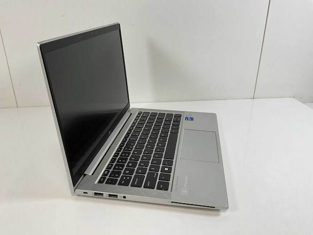 Hp elitebook 830 g8 13.3”, core(tm) i7 11th gen, 16 gb ram, 512 gb nvme laptop - afbeelding 2 van  7