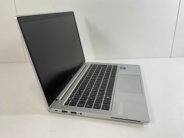 Hp elitebook 830 g8 13.3”, core(tm) i7 11th gen, 16 gb ram, 512 gb nvme laptop - afbeelding 1 van  3