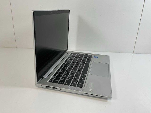 Hp elitebook 830 g8 13.3”, core(tm) i7 11th gen, 16 gb ram, 512 gb nvme laptop - afbeelding 1 van  4