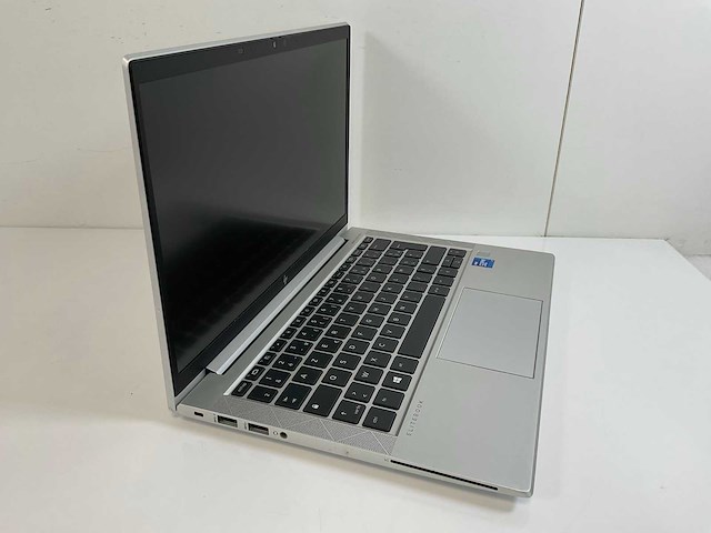 Hp elitebook 830 g8 13.3”, core(tm) i7 11th gen, 16 gb ram, 512 gb nvme laptop - afbeelding 1 van  4