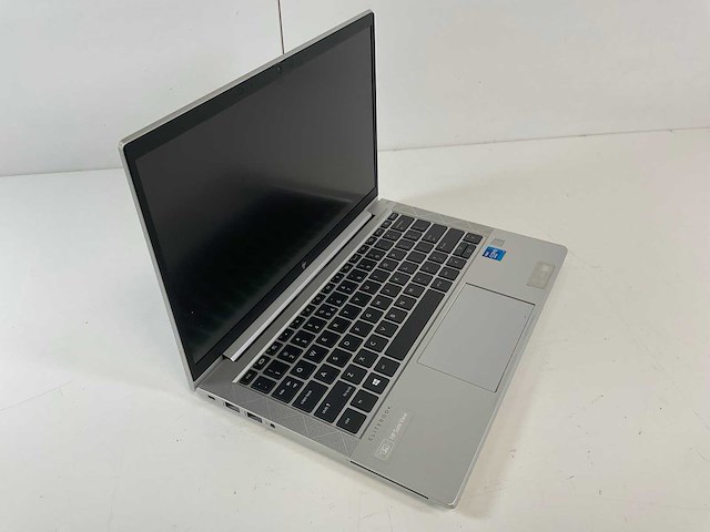 Hp elitebook 830 g8 13.3”, core(tm) i7 11th gen, 16 gb ram, 512 gb nvme laptop - afbeelding 1 van  1
