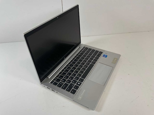Hp elitebook 830 g8 13.3”, core(tm) i7 11th gen, 16 gb ram, 512 gb nvme laptop - afbeelding 2 van  7