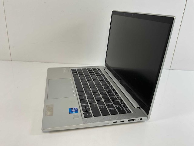 Hp elitebook 830 g8 13.3”, core(tm) i7 11th gen, 16 gb ram, 512 gb nvme laptop - afbeelding 3 van  5