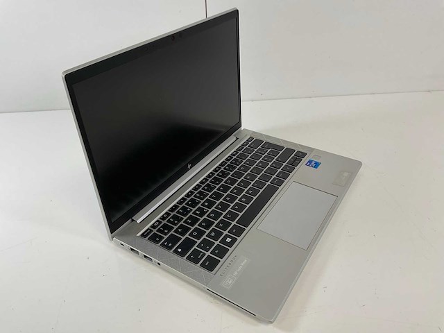 Hp elitebook 830 g8 13.3”, core(tm) i7 11th gen, 16 gb ram, 512 gb nvme laptop - afbeelding 1 van  3