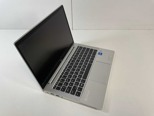 Hp elitebook 830 g8 13.3”, core(tm) i7 11th gen, 16 gb ram, 512 gb nvme laptop - afbeelding 2 van  8
