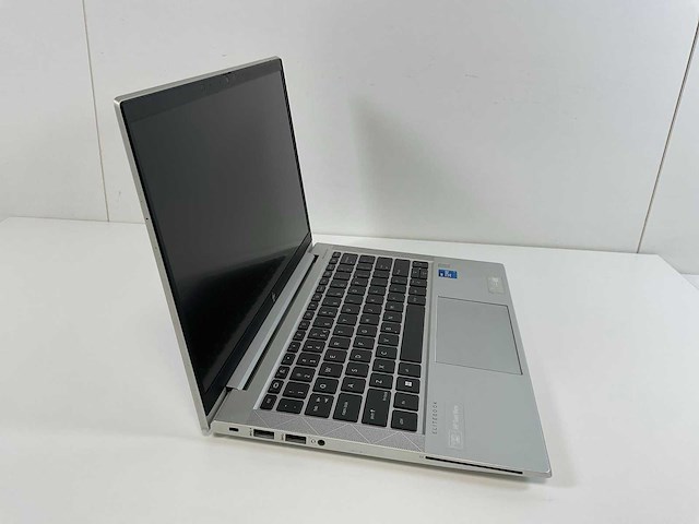 Hp elitebook 830 g8 13.3”, core(tm) i7 11th gen, 16 gb ram, 512 gb nvme laptop - afbeelding 1 van  4