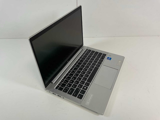 Hp elitebook 830 g8 13.3”, core(tm) i7 11th gen, 16 gb ram, 512 gb nvme laptop - afbeelding 1 van  2