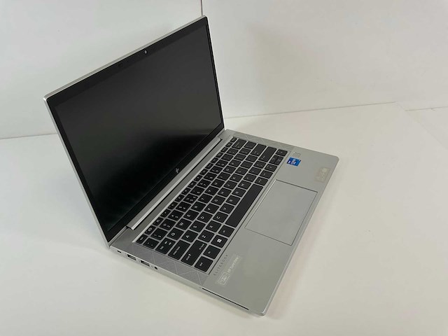 Hp elitebook 830 g8 13.3”, core(tm) i7 11th gen, 16 gb ram, 512 gb nvme laptop - afbeelding 1 van  2