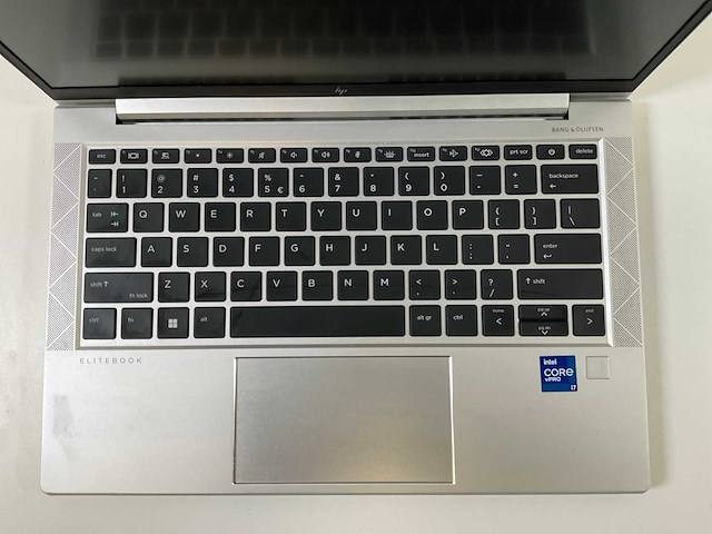 Hp elitebook 830 g8 13.3”, core(tm) i7 11th gen, 16 gb ram, 512 gb nvme laptop - afbeelding 4 van  6