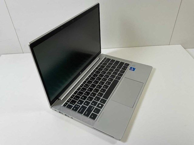 Hp elitebook 830 g8 13.3”, core(tm) i7 11th gen, 16 gb ram, 512 gb nvme laptop - afbeelding 2 van  7