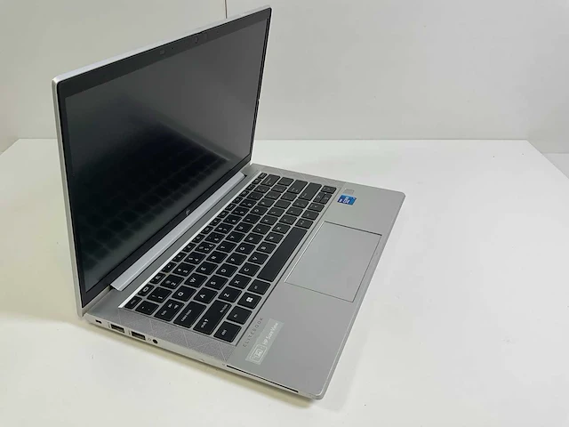 Hp elitebook 830 g8 13.3”, core(tm) i7 11th gen, 16 gb ram, 512 gb nvme laptop - afbeelding 2 van  8