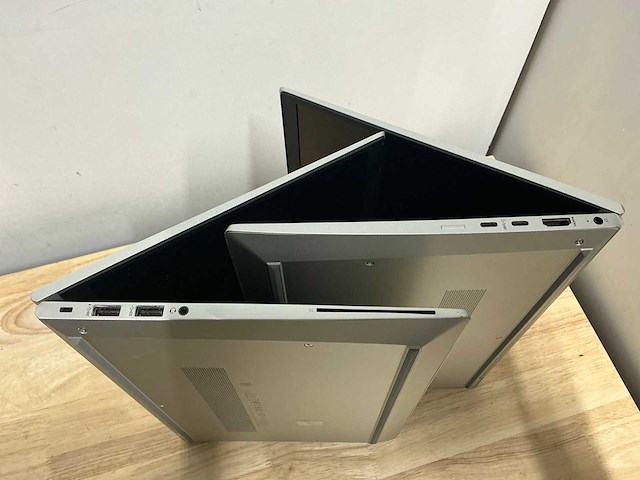Hp elitebook 835 g8 laptop (2x) - afbeelding 4 van  7