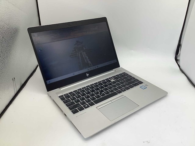 Hp elitebook 840 g5 - i5-8350u - 16gb mem - 256gb nvme ssd laptop - afbeelding 1 van  9