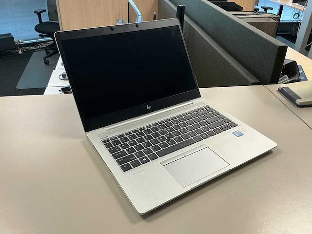 Hp elitebook 840 g5 laptop - afbeelding 1 van  7