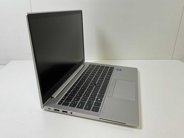 Hp elitebook 840 g8 14”, core(tm) i7 11th gen, 32 gb ram, 256 gb nvme laptop - afbeelding 2 van  5