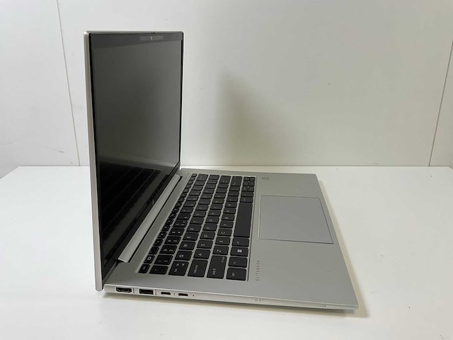 Hp elitebook 845 g10 14”, amd ryzen 5 pro 7545u, 16 gb ram, 512 gb nvme touchscreen laptop - afbeelding 2 van  5