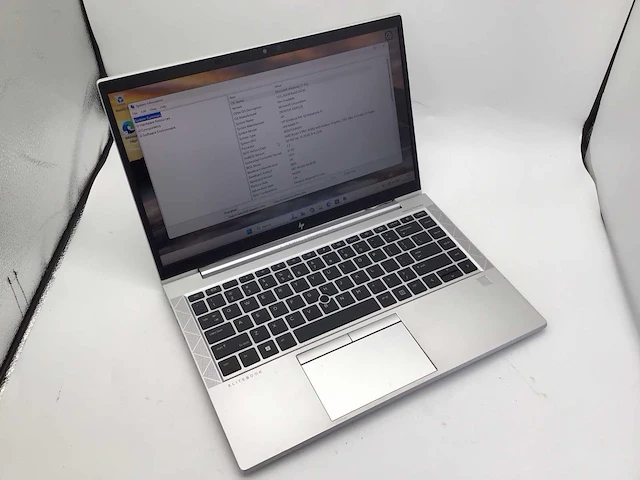 Hp elitebook 845 g8 ryzen 5 pro 5650u radeon graphics laptop - afbeelding 1 van  1