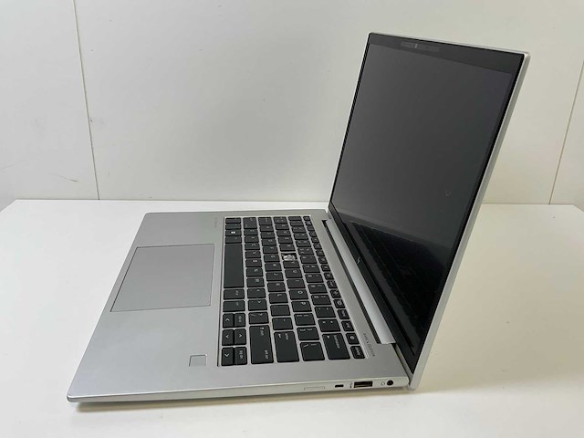 Hp elitebook 845 g9 14”, amd ryzen 5 pro 6650u with radeon graphics, 16 gb ram, 512 gb nvme touchscreen laptop - afbeelding 3 van  8