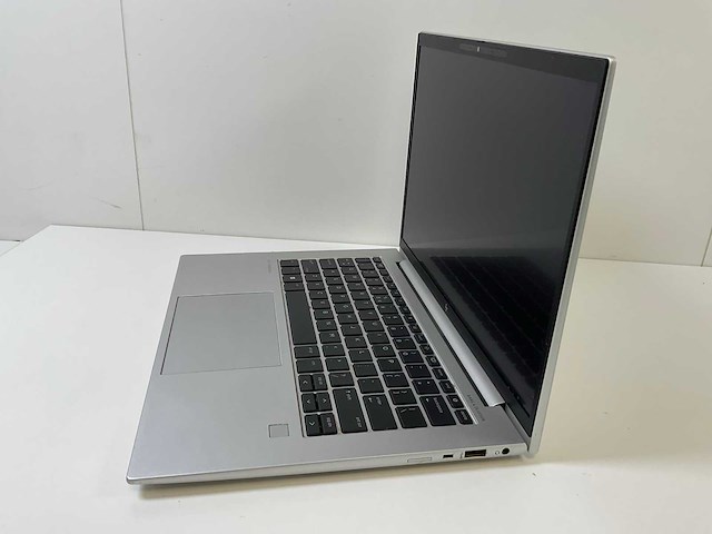 Hp elitebook 845 g9 14”, amd ryzen 5 pro 6650u with radeon graphics, 16 gb ram, 512 gb nvme touchscreen laptop - afbeelding 3 van  8