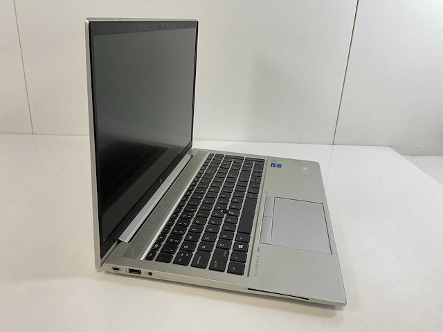 Hp elitebook 850 g8 15.5”, core(tm) i7 11th gen, 16 gb ram, 512 gb nvme laptop - afbeelding 2 van  5