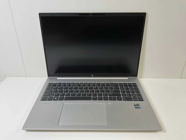 Hp elitebook 860 g10 16”, core(tm) i5 13th gen, 16 gb ram, 512 gb nvme laptop - afbeelding 1 van  7