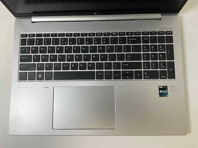 Hp elitebook 860 g10 16”, core(tm) i5 13th gen, 16 gb ram, 512 gb nvme laptop - afbeelding 4 van  7