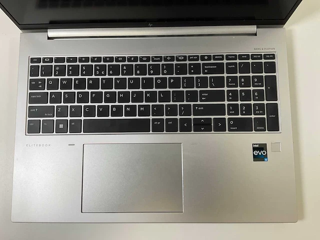 Hp elitebook 860 g10 16”, core(tm) i5 13th gen, 16 gb ram, 512 gb nvme laptop - afbeelding 4 van  7